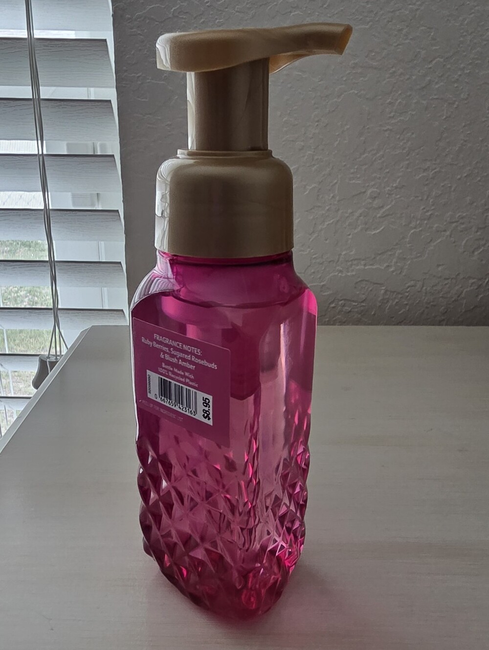 Bath & Body Works Covered In Roses - Picture 6 of 7